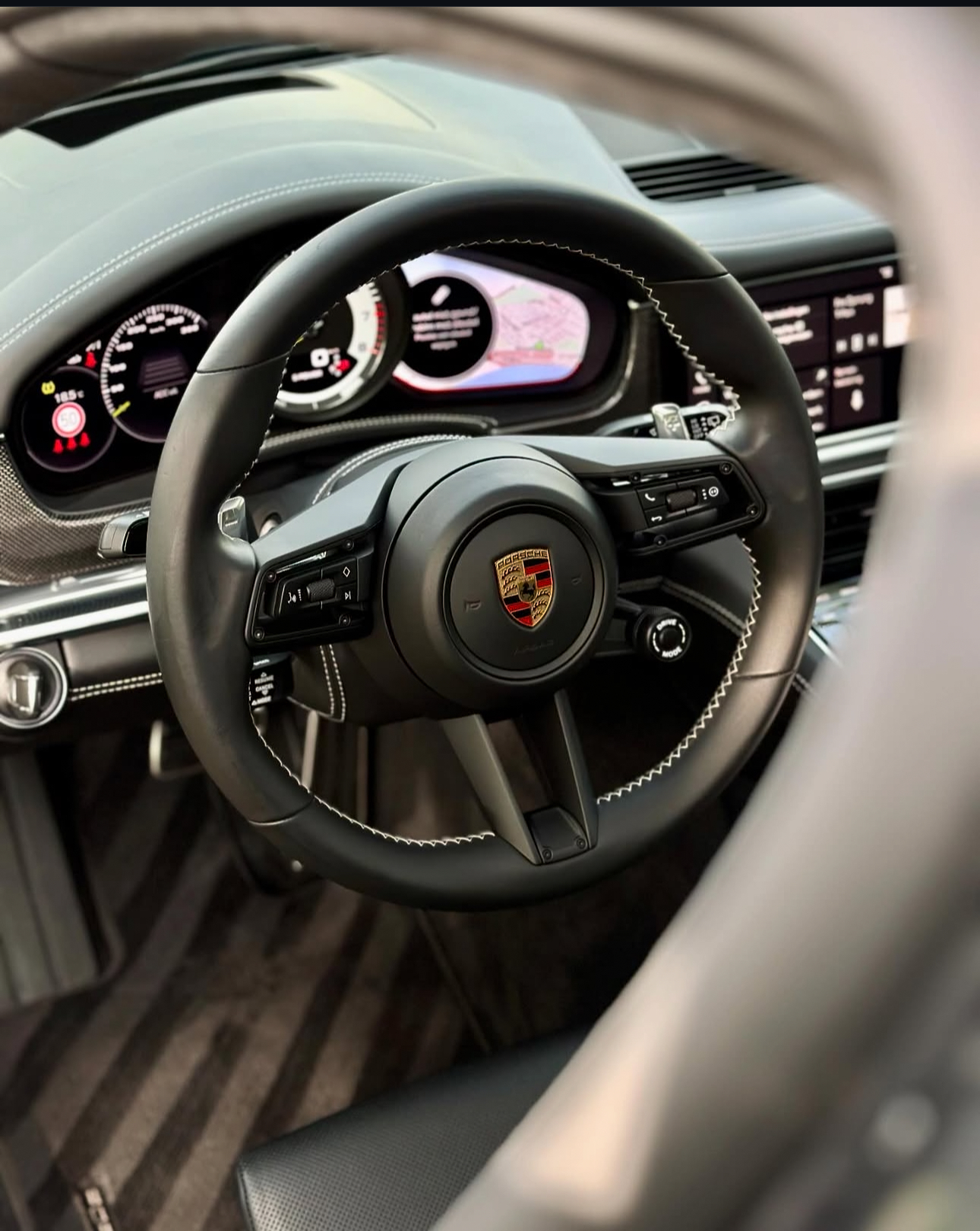 Auto interieur professioneel gereinigd